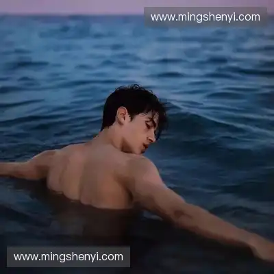 瞿群澄
